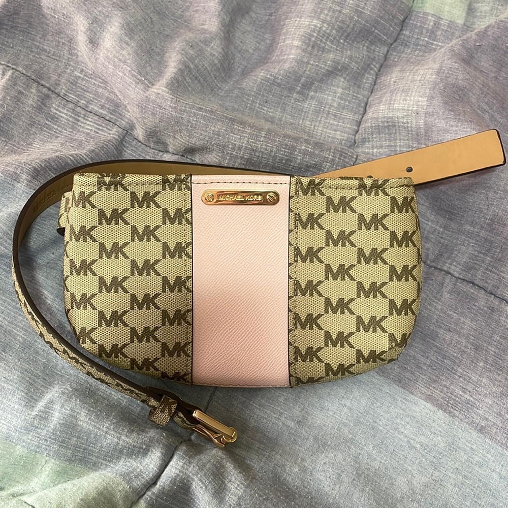 Michael Kors belt Bag